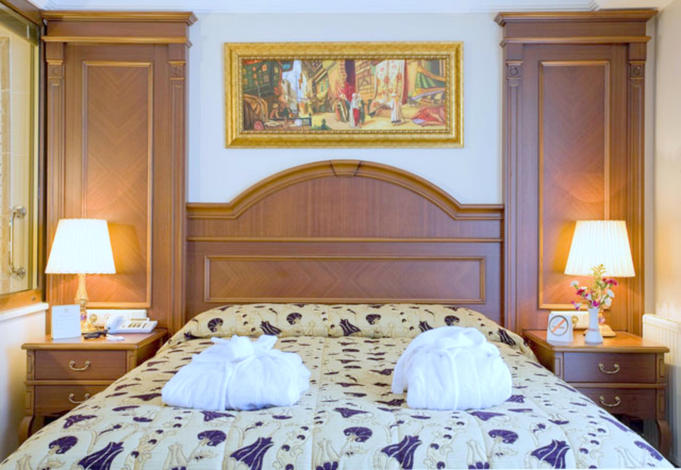 จีแอลเค พรีเมียร์ รีเจนซี สวีท แอนด์ สปา Hotel อิสตันบูล ภายนอก รูปภาพ