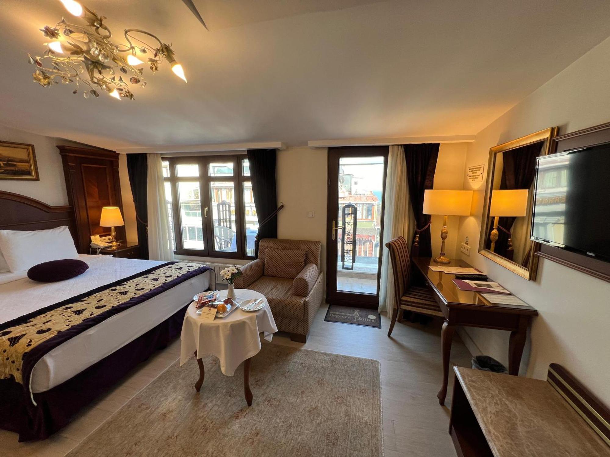 จีแอลเค พรีเมียร์ รีเจนซี สวีท แอนด์ สปา Hotel อิสตันบูล ภายนอก รูปภาพ